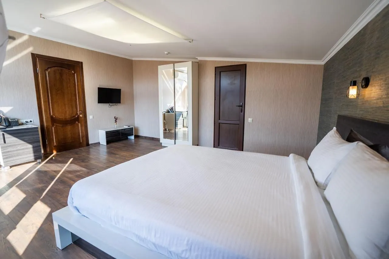 טביליסי Siberia Hotel
